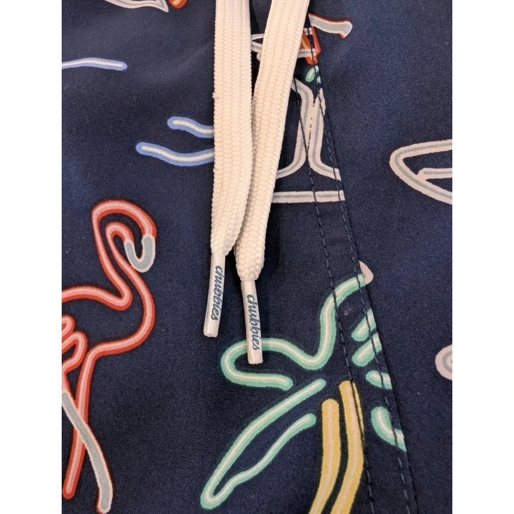 Chubbies Swim Trunks Mens M Navy‎ Neon Flamingo Palm Tree Cocktail Board Shorts